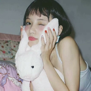 原来是可爱的阿施啊
