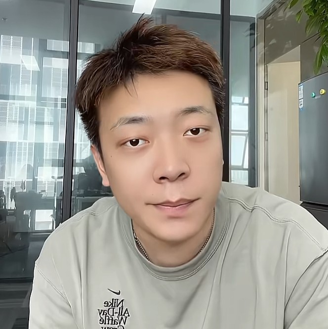 网文作者大年年
