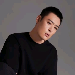 演员张桐