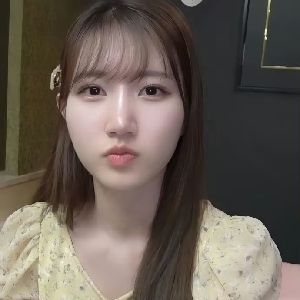 邀君共赏花