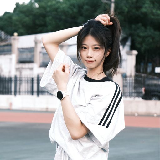小鱼跑跑yyy