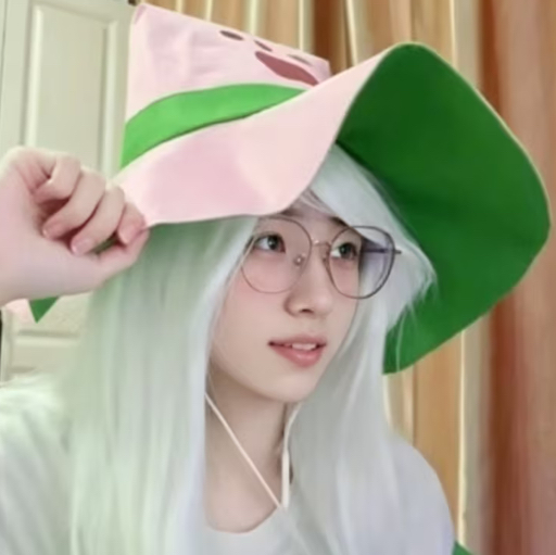天才小菜菜o