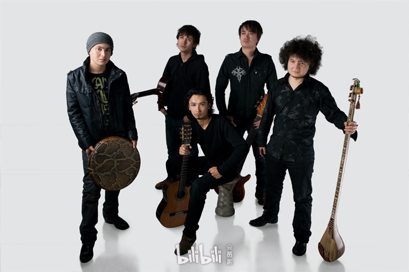 jam乐队成立于2010年,维吾尔语jam意指"团聚",几位来自新疆的热爱音乐